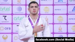 Абубакр Шеров, паҳлавони тоҷик.