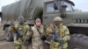 Украина - Запорожје - Андреј Родионов (во средината) со наводните српски доброволци „Дунав“ и „Сава“, 13 јануари 2023 година