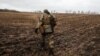 Украински војник во реонот на Харкив