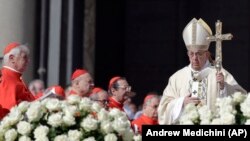 Papa Francisc, la slujba de Paști în Piața Sfântul Petru de la Vatican, 1 aprilie 2018.