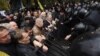 Тисячі учасників акції протесту біля парламенту вимагають розпуску Верховної ради, Київ, 3 листопада 2011 року 