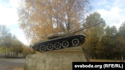 Вайсковая частка ў Печах