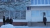 Lupta cu violenţa sau educarea în spiritul non-violenţei?