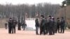 Нохчийчуьра гомосексуалисташ ца хьийзабайта хIоттийначу гуламна дуьхьалоян арабевлла Кремлехьа болу бахархой, Петарбух, Охан-Бутт, 2017.
