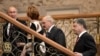Беларус -- Орус президенти Владимир Путин, ЕБнын тышкы саясат боюнча жогорку өкүлү Кэтрин Эштон, Беларус президенти Александр Лукашенко жана Украинанын президенти Петро Порошенко саммитке келди. Минск, 26-август, 2-14.