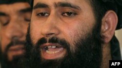 طالبان وايي، د دې ډلې کلنی عاید د سوداګرو او د خلکو د عشر او زکات څخه تمویلېږي.