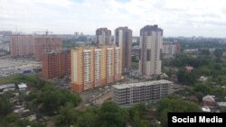 По словам Агуреева, сейчас официально на полуострове зарегистрировано 4181 незавершенное строительство