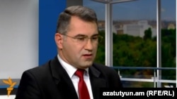 «Ժառանգություն» կուսակցության փոխնախագահ Արմեն Մարտիրոսյանը «Ազատության» եթերում, 15-ը նոյեմբերի, 2015թ․ 