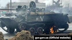 Зьнішчаная падчас баёў за Гастомель расейская БМД-2. Фота 4 сакавіка 2022 году апублікавала Міністэрства абароны Ўкраіны. Ілюстрацыйнае фота
