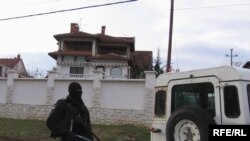 Arhivski snimak (Srbija): potera za Ratkom Mladićem, 12. decembar 2008.