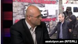 Заместитель председателя «Учредительного парламента» Варужан Аветисян (архив)