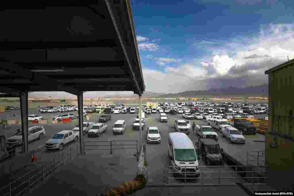 Vehicles left behind by U.S. forces at Bagram Airfield, some 50 kilometers north of the capital, Kabul. The base was hastily vacated on July 2 and is currently under the control of the Afghan military. 