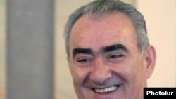 ՀՀԿ-ի խորհրդարանական խմբակցության ղեկավար Գալուստ Սահակյանը