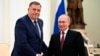 Posljednji put predsjednik RS Milorad Dodik u javnosti je viđen 1. aprila, nakon što je u Moskvi razgovarao sa ruskim predsjednikom Vladimirom Putinom. 