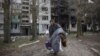 A Ukrainian woman prepares for evacuation in the Ukrainian town of Pokrovsk, Donetsk region. (file photo)