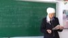 Семиз-Бел айылындагы мугалимдер